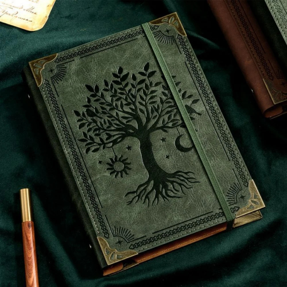Carnet Grimoire Cuir Vintage – Soleil & Arbre de Vie